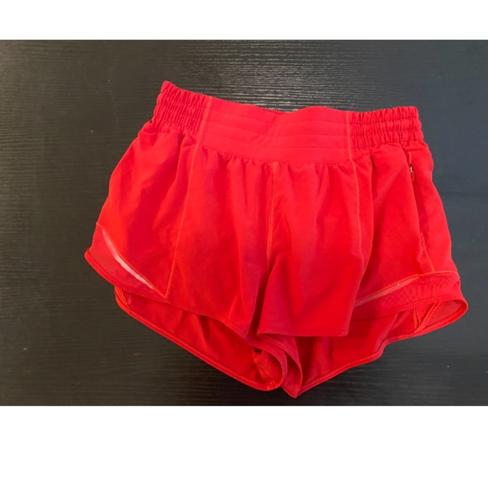 Red lululemon size 6